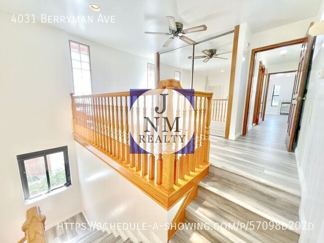 Building Photo - Newly remodeled two story 3 Bed + 2 Bath H...