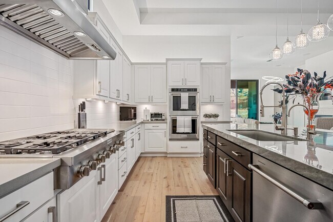 Building Photo - 12378 E Troon Vis Dr