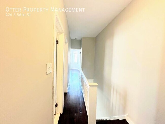 Building Photo - 426 S 56th St