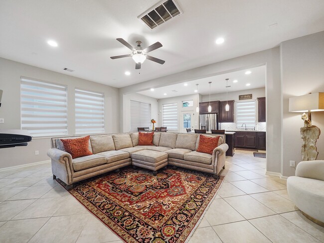 Building Photo - 18434 Jasmine Garden Pl