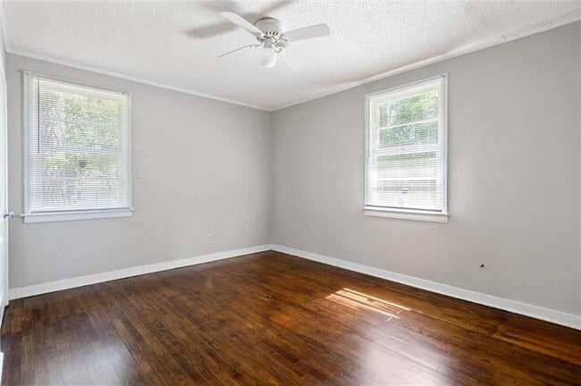 Building Photo - 164 June St