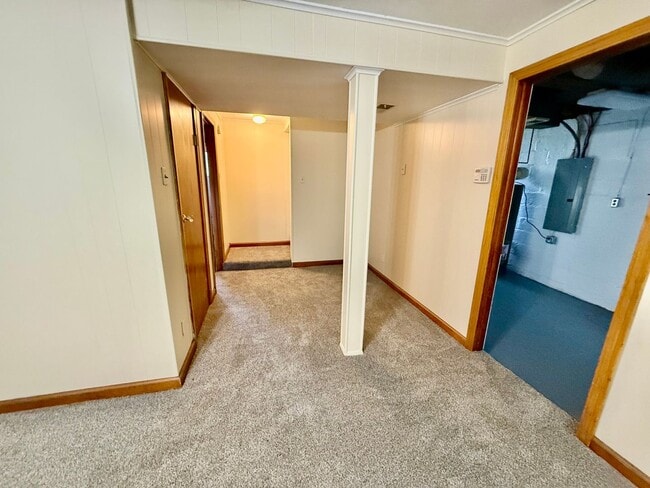 Building Photo - Hopewell - Near 5 Points - 2 Bedroom - 2 B...