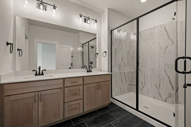 Building Photo - What's special