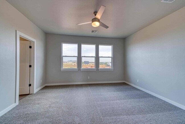 Building Photo - 2525 NW 129th St