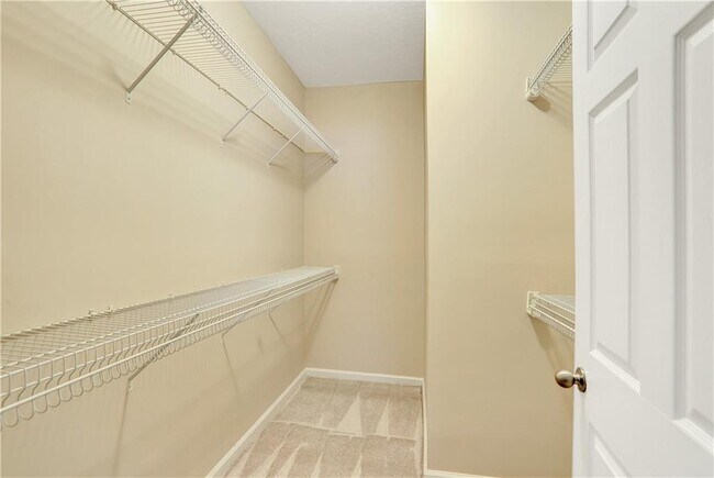 Building Photo - 3206 Westchester Ridge NE
