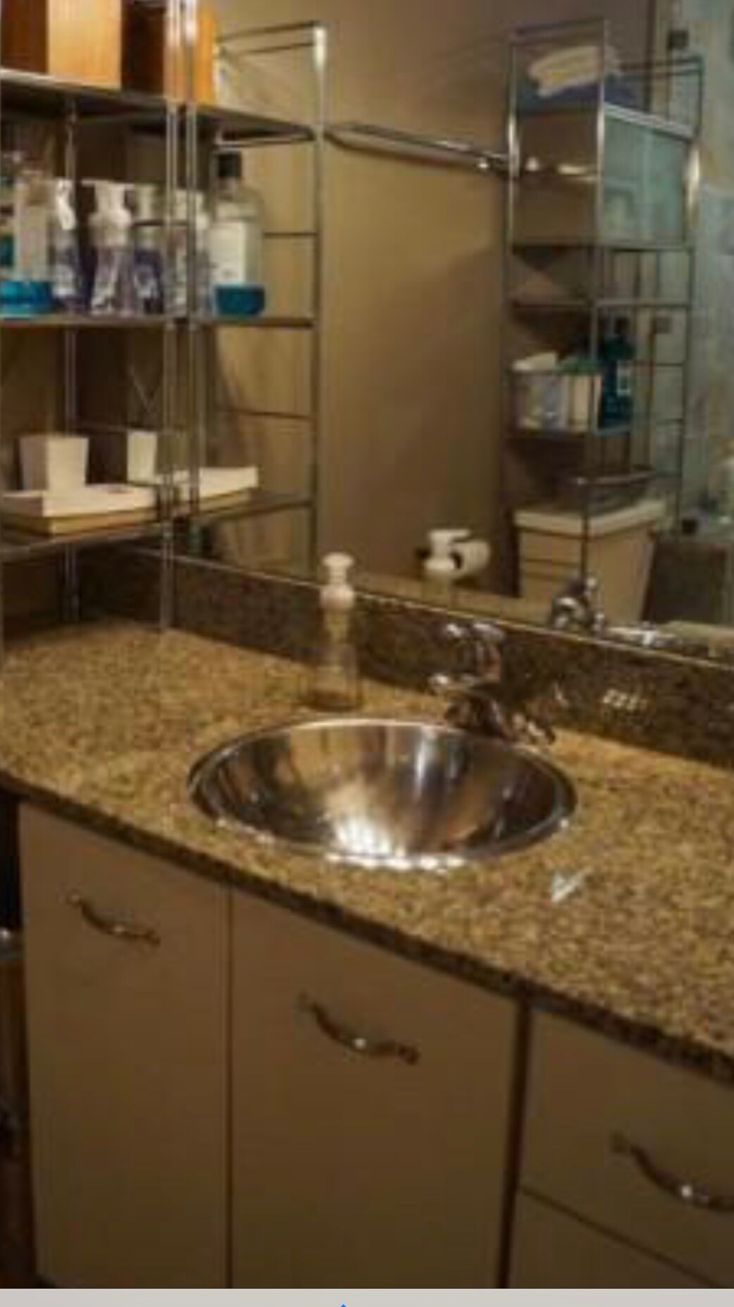 Master Bath - 920 E 62nd St