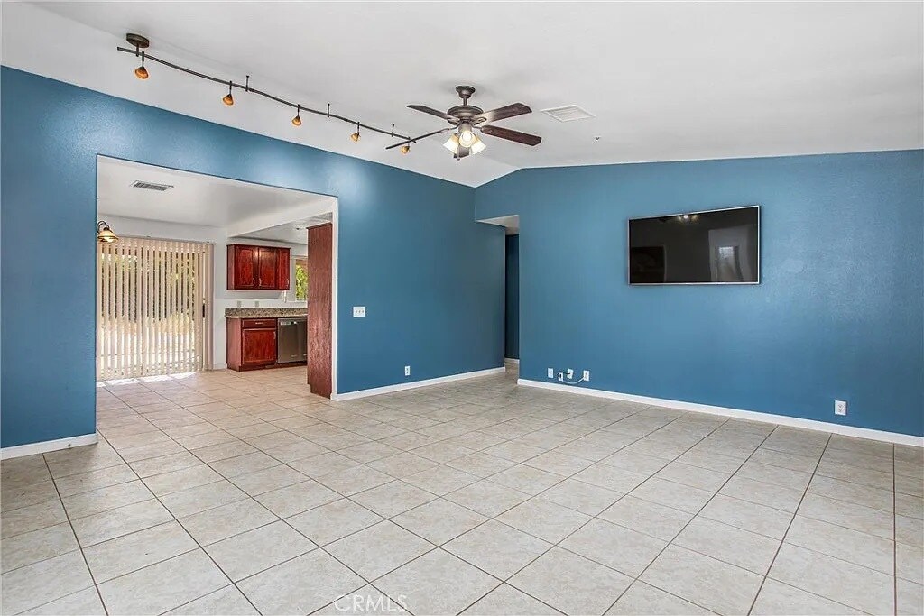 Building Photo - 66569 Acoma Ave