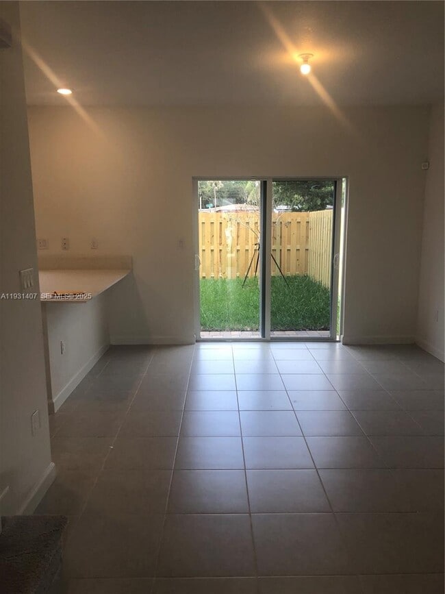 Building Photo - 12353 NW 23rd Ct