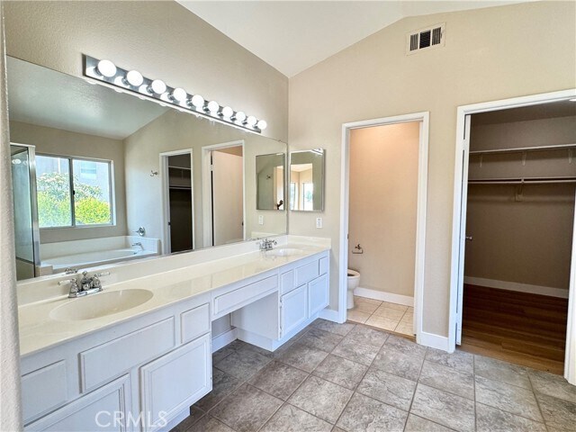 Building Photo - 4188 Golden Glen Dr