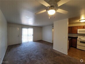 Building Photo - 2121 Blue Breeze Dr
