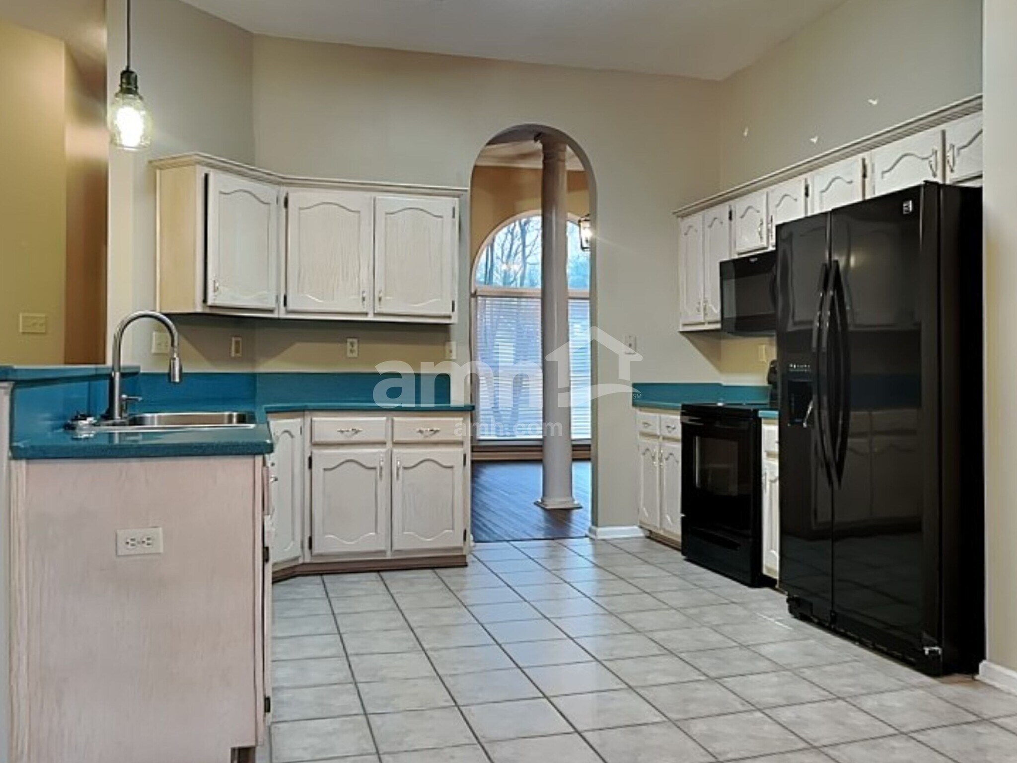 Building Photo - 1226 Sweetie Dr