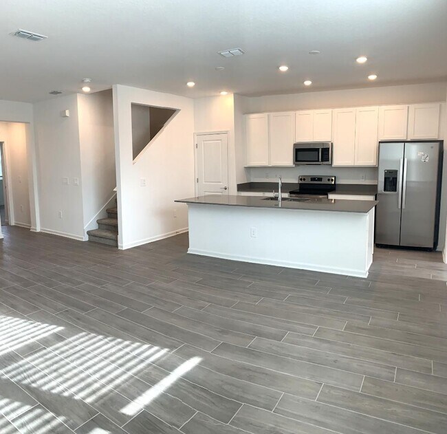 Building Photo - 10696 Words Dr