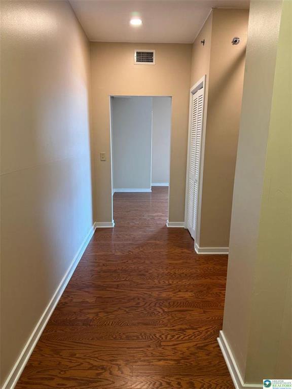 Building Photo - 11 W 2nd St