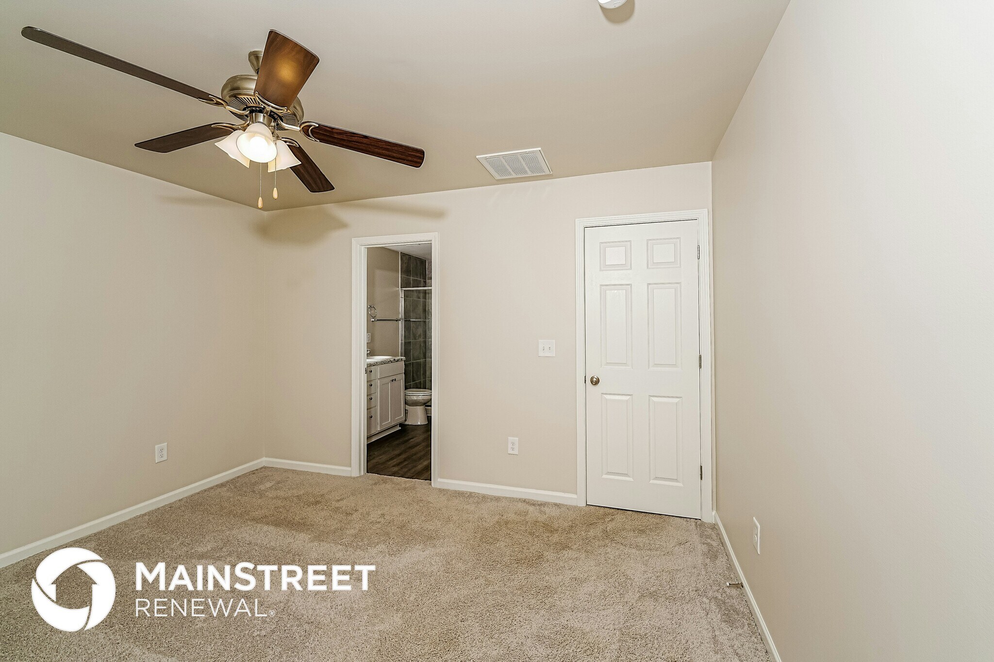 Building Photo - 160 Jonathan Dr