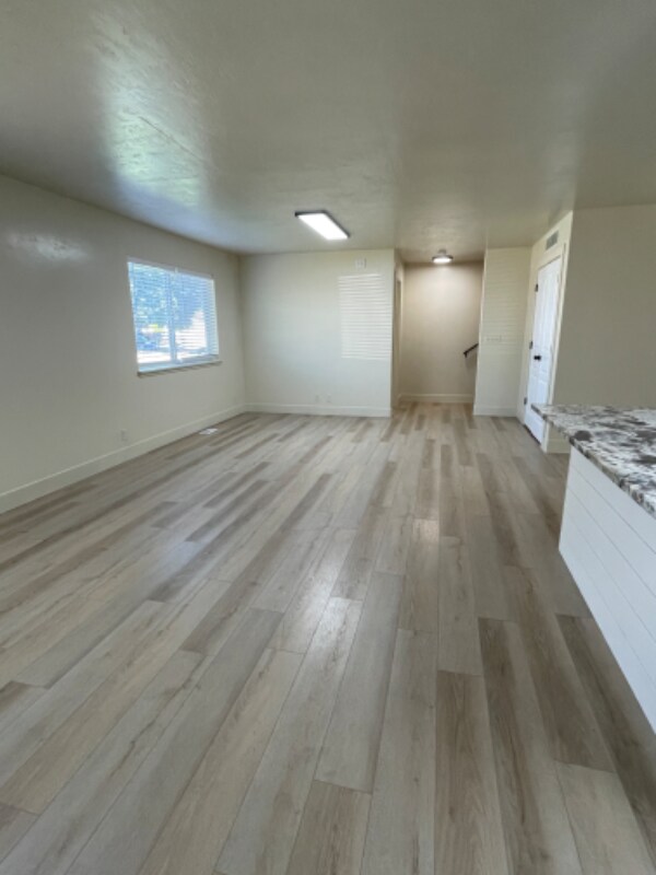 Building Photo - 306 Johnson Rd