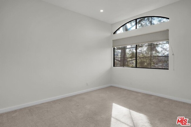 Building Photo - 200 N Swall Dr