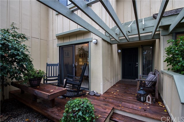 Building Photo - 22 Alameda Park Cir
