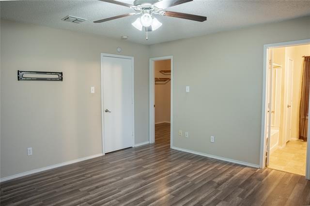 Building Photo - 10008 Cougar Tr