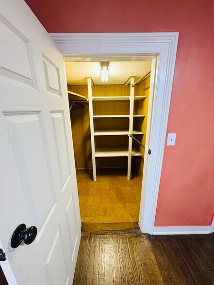 Coat closet - 412 Pearl Lake Rd