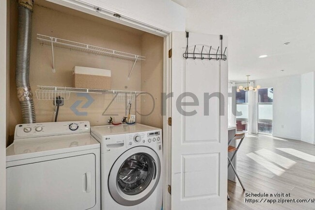 Building Photo - 3865 Carter Dr