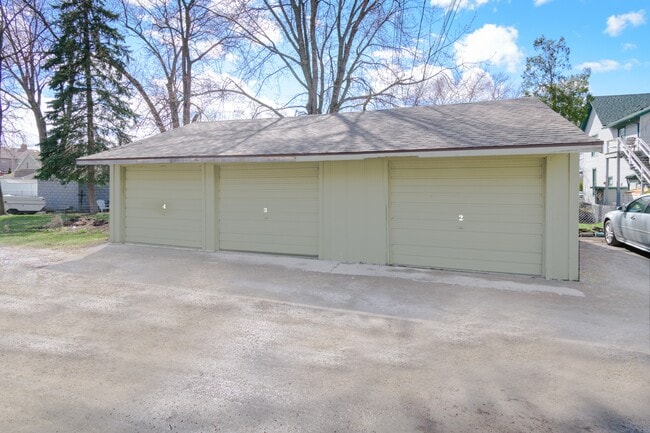 Building Photo - 1408 7th St