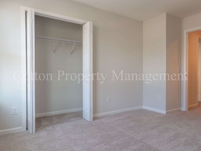 Building Photo - 9044 Laurel Bay Ln