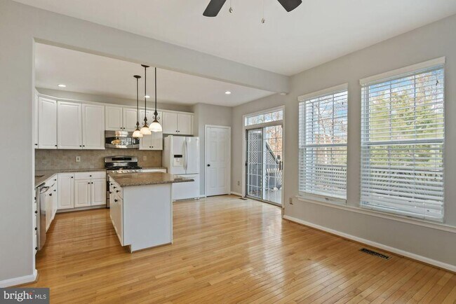 Building Photo - 20681 Waterfall Branch Terrace