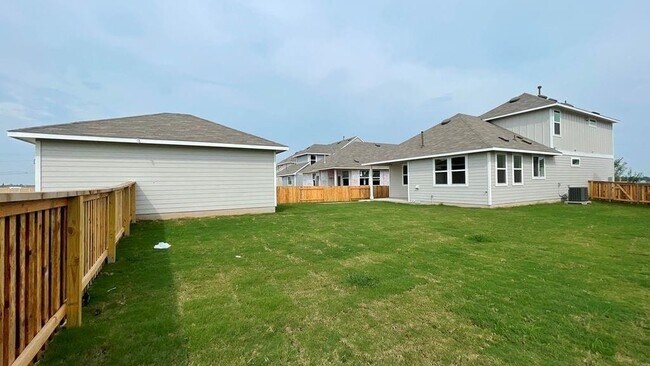 Building Photo - 1409 Goforth Rd