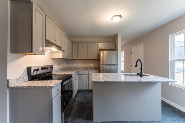 Building Photo - 3708 Valleydale Rd NW