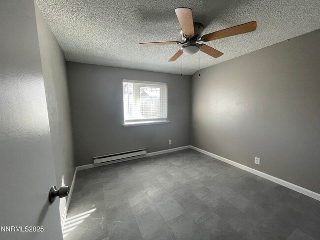 Building Photo - 1959 H St