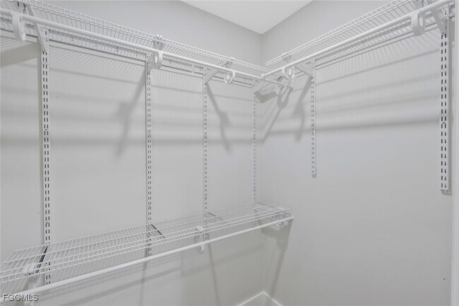 Building Photo - 2806 22nd St W