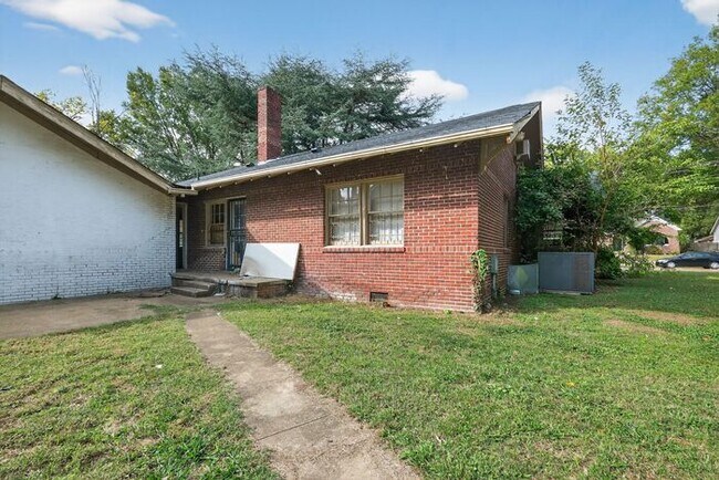 Building Photo - 322 Arlington Ave