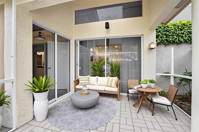 Building Photo - 5237 Majorca Club Dr