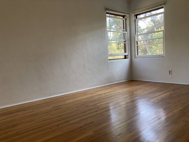 Bedroom - 3122 Quince St