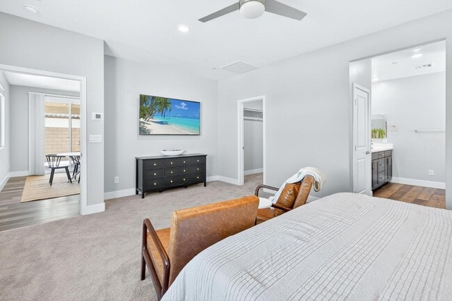 Building Photo - 1024 Saker Falcon Dr