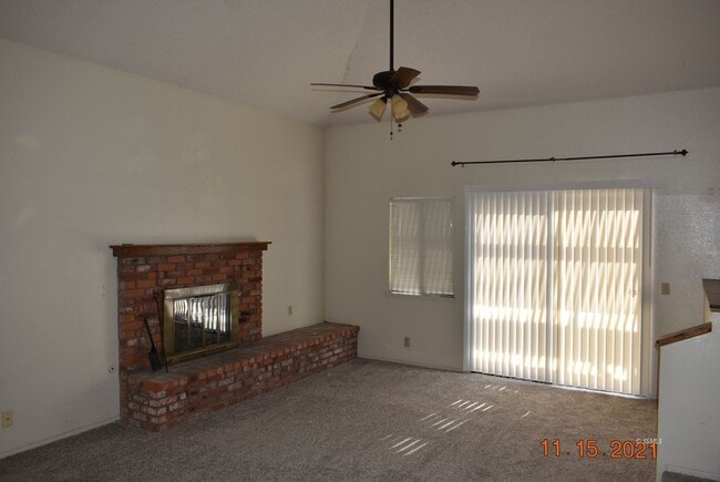 Building Photo - Condo for Rent in Montefino Townhomes – Premium Amenities & Prime Location!