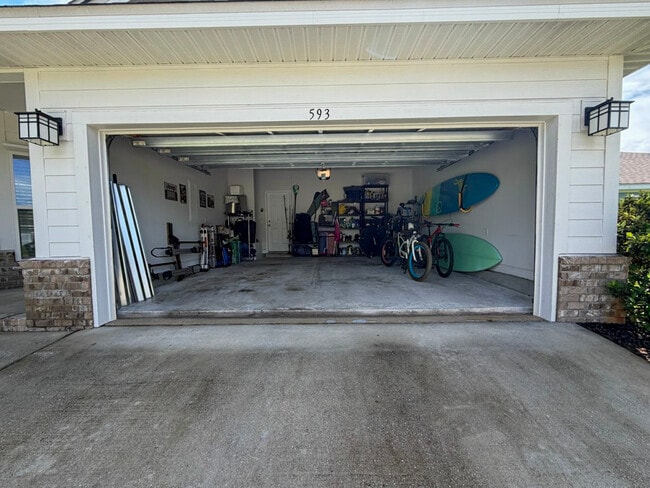Building Photo - 593 Riverwalk Cir