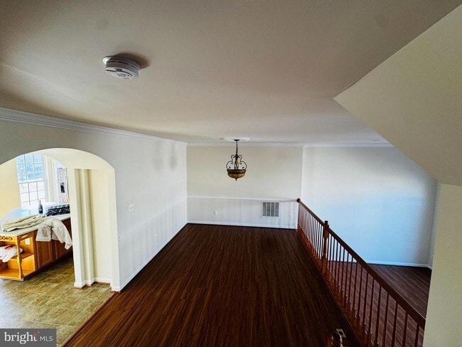 Building Photo - 43776 Smith Ferry Square