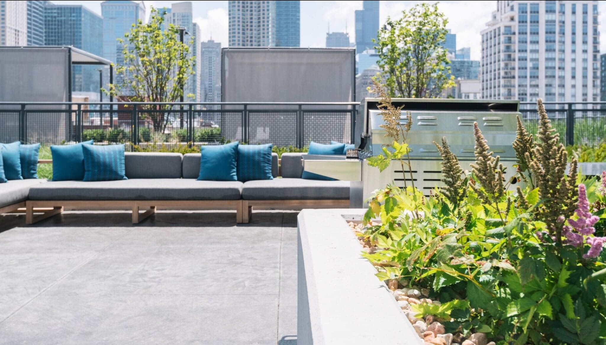 Building Photo - 155 W Erie St