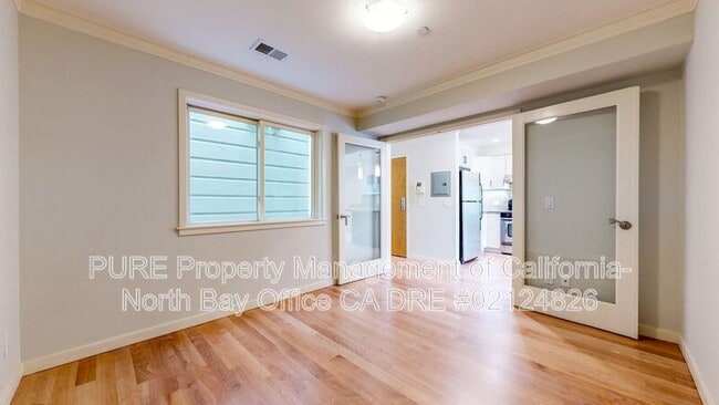 Building Photo - 3051 San Bruno Ave