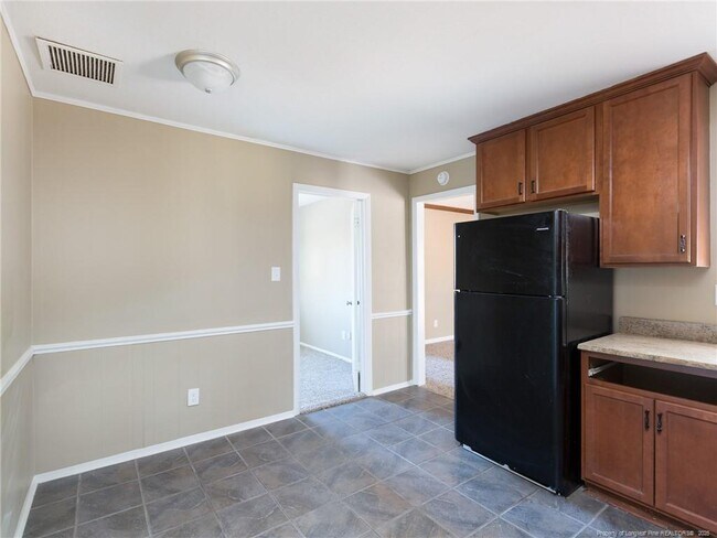 Building Photo - 738 Ashboro St