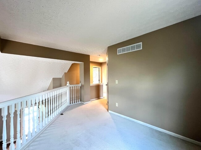 Building Photo - 1330 Pannelly Pl