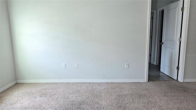 Building Photo - 1703 Johnson Pointe Dr