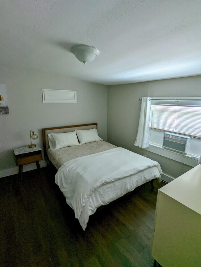 Furnished master with dedicated workspace - 2746 Winona Dr