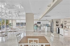 Building Photo - 1150 Hillsboro Mile