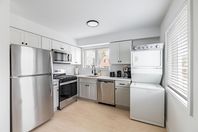 Building Photo - 3812 13th St N