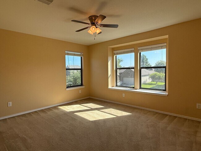 Building Photo - 2250 Howry Dr