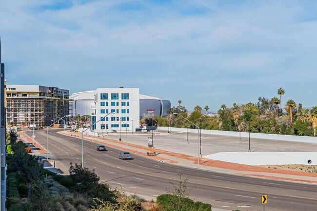 Building Photo - 9456 W Georgia Ave