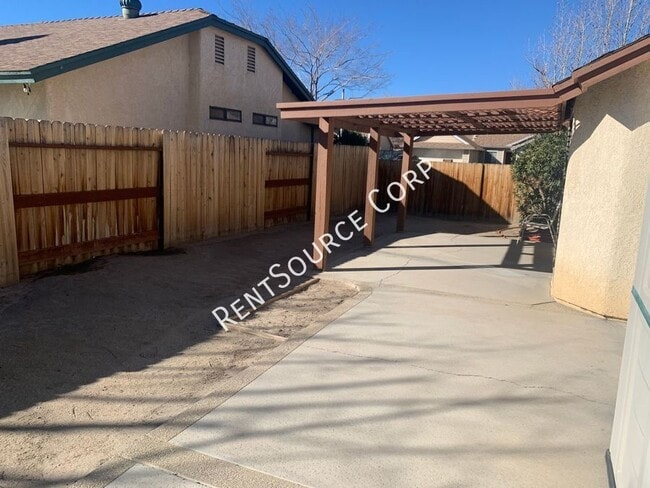Building Photo - 4202 E Ave Q12