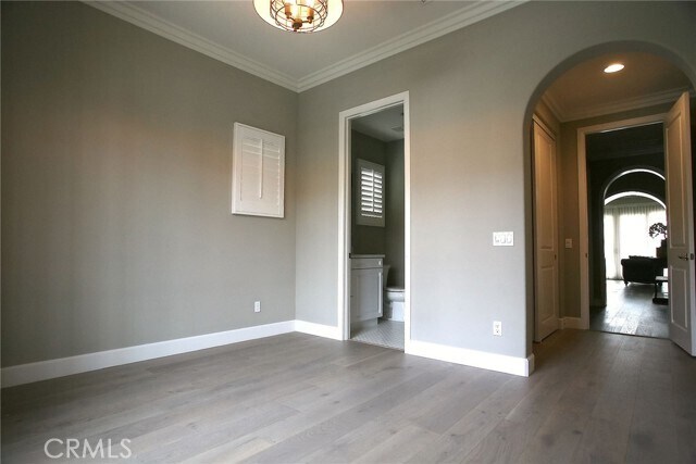 Building Photo - 120 Long Fence